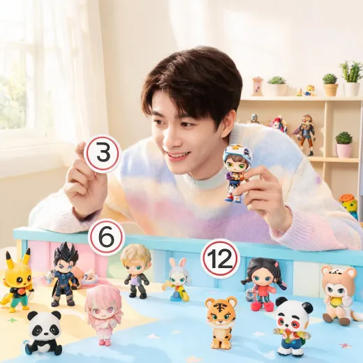 Play advisor reviewing child age labels